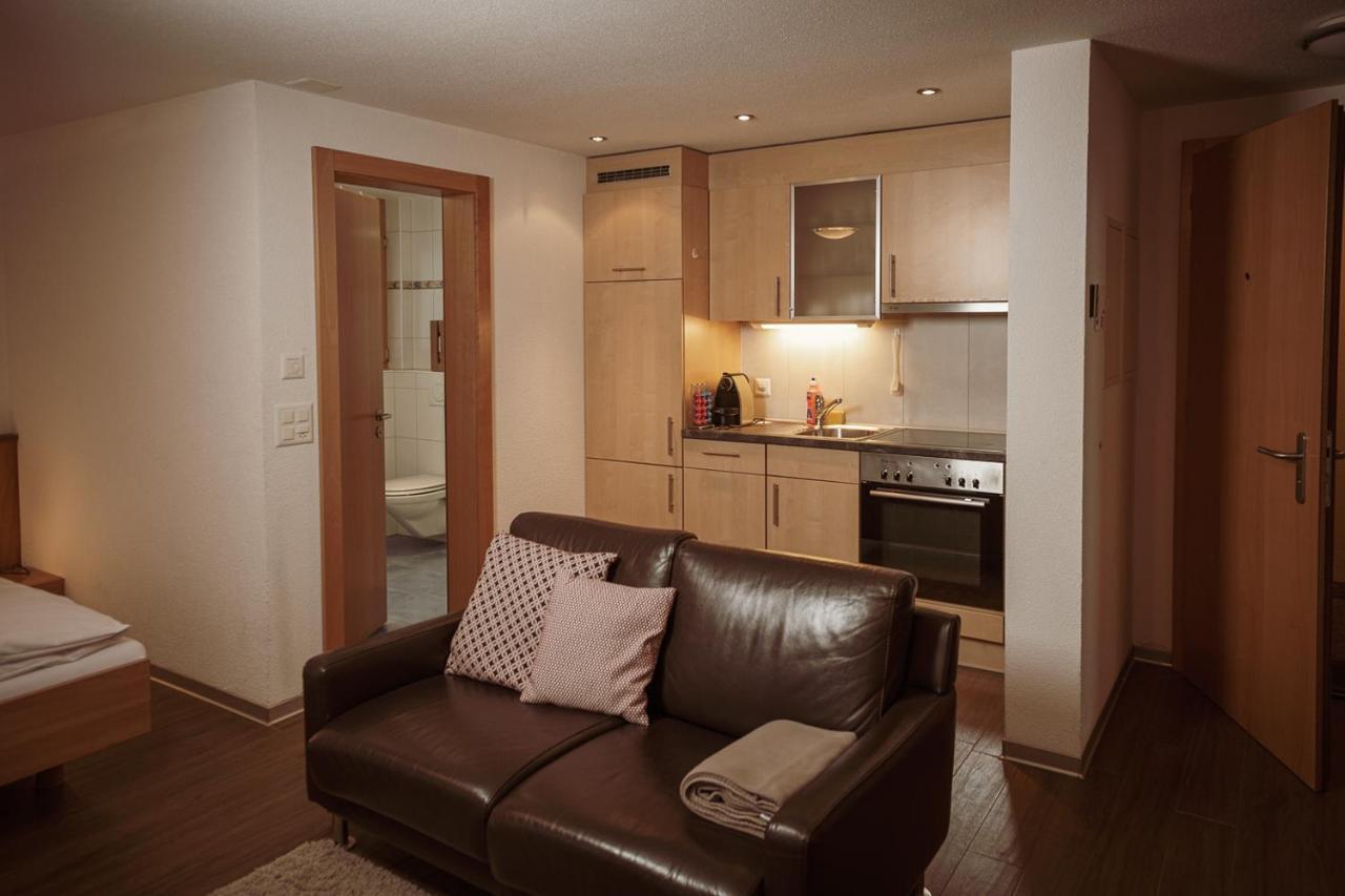 Haus Mischabel Apartment Zermatt Bagian luar foto
