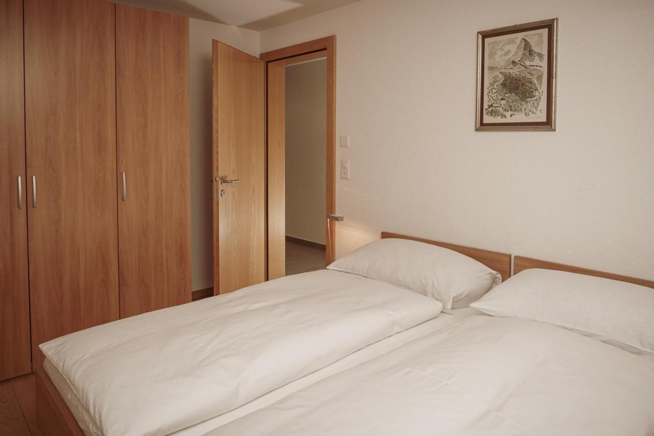 Haus Mischabel Apartment Zermatt Bagian luar foto