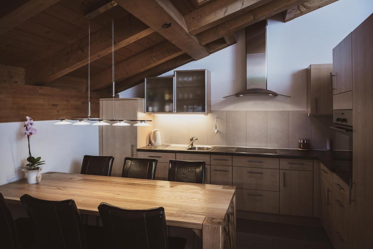Haus Mischabel Apartment Zermatt Bagian luar foto