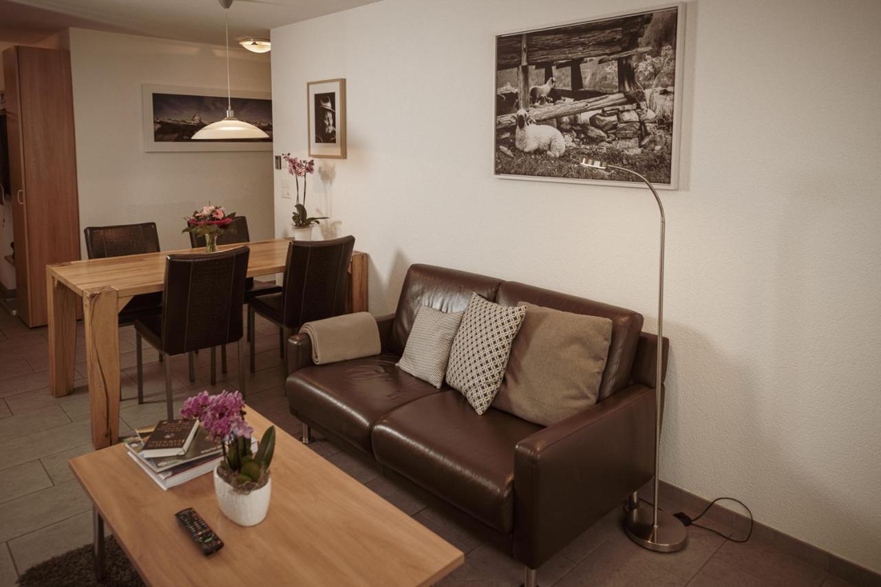 Haus Mischabel Apartment Zermatt Bagian luar foto